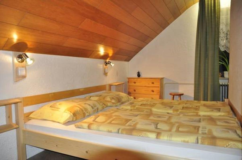Apartment Milena Nomenj Ruang foto